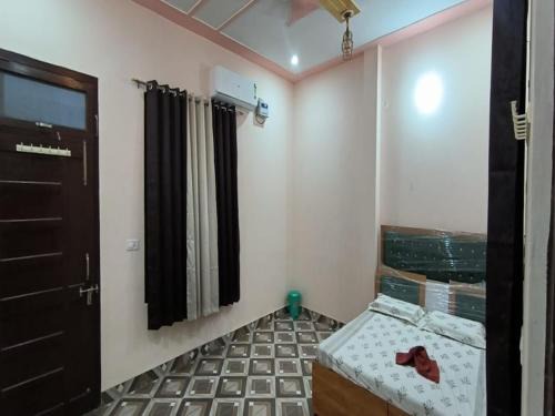 Bhiwani Hotel | Anand Utsav Bhawan