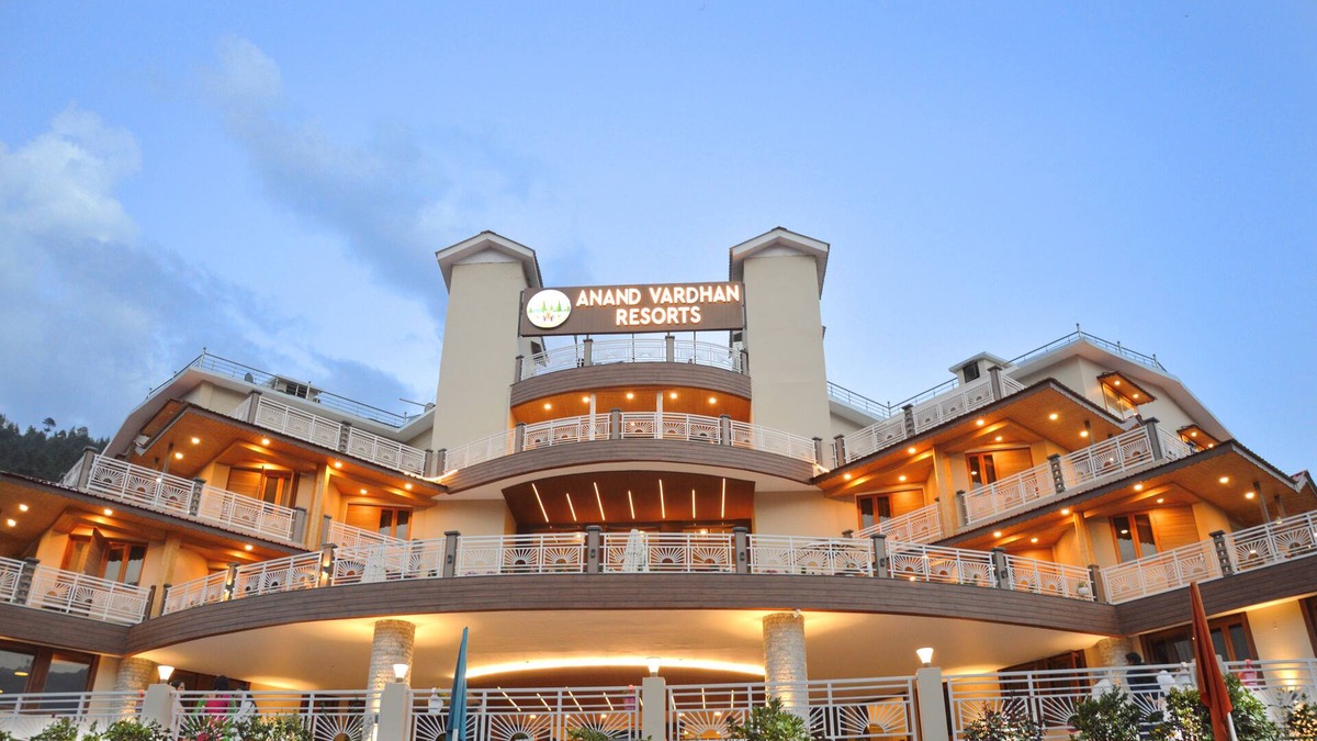 Manali Hotel | Anand Vardhan Resorts