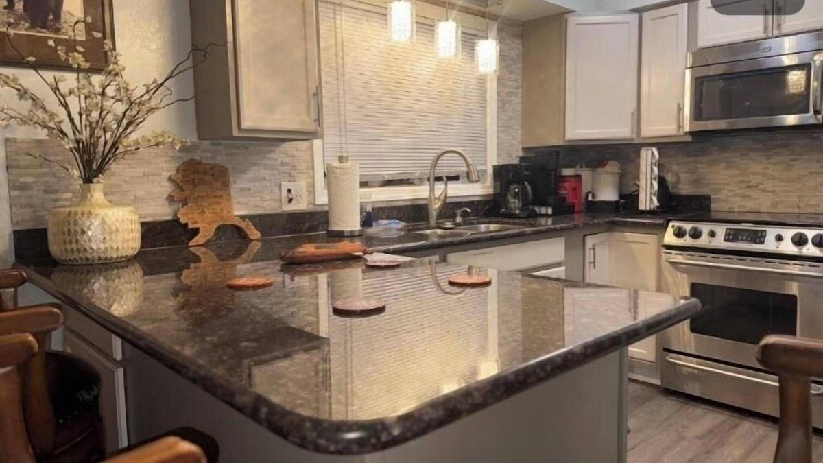 Northeast Anchorage Bed & Breakfast | Anchors Way Inn