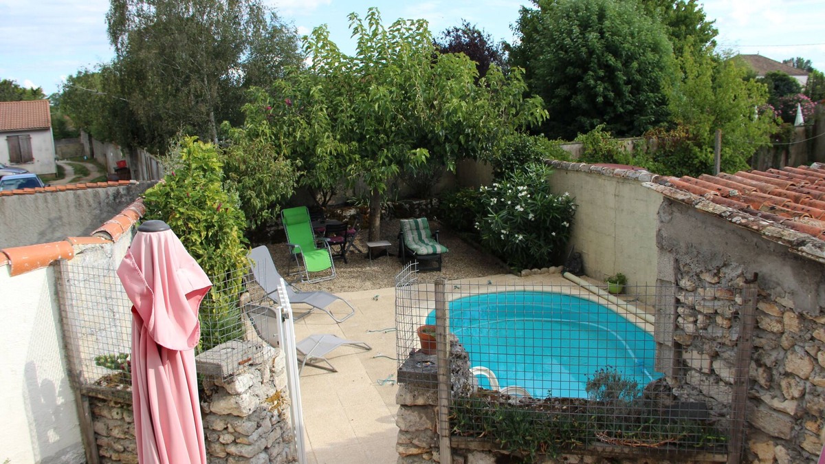 Saint-Just-Luzac Villa | Ancienne Maison de Pécheur Rénovée à 5km de Marennes