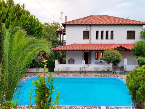 Archaia Olympia House | Ancient Olympia Luxury Pool Villa Palace 4Bedroom