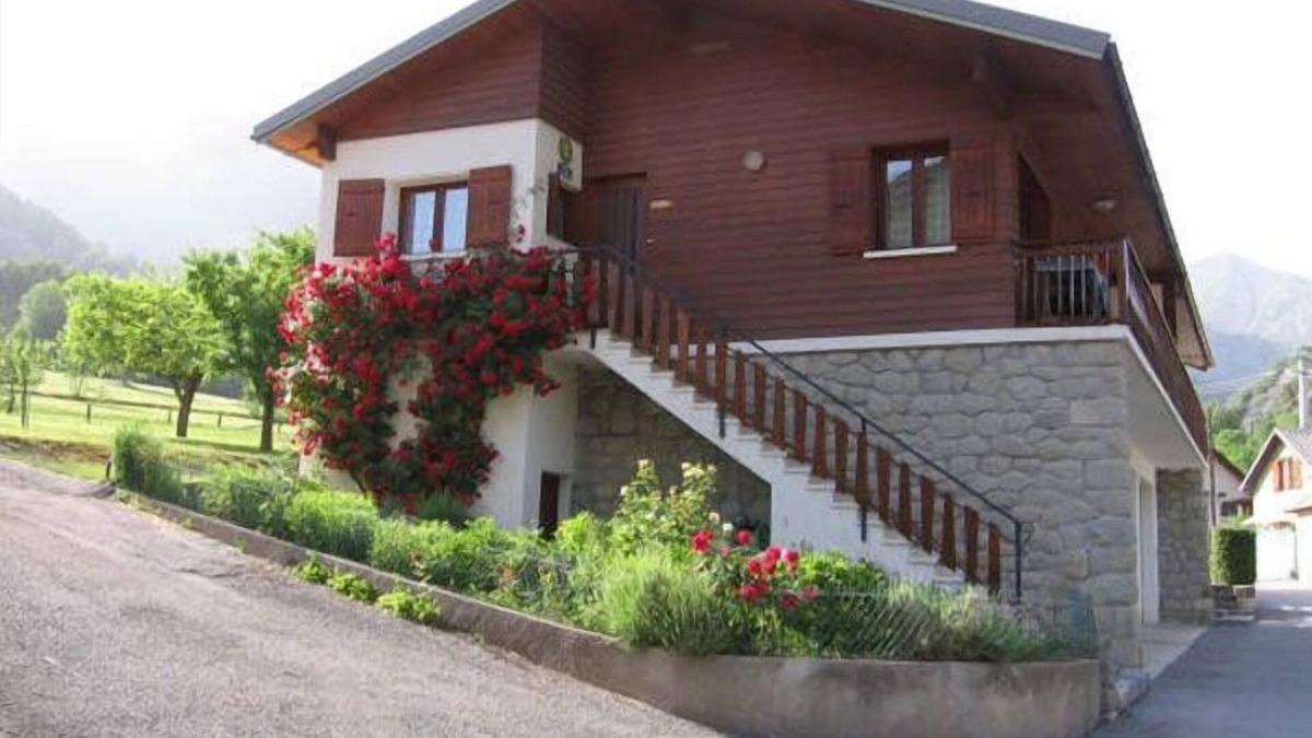 Entraunes House | Ancolie - ENTRAUNES - Gîte