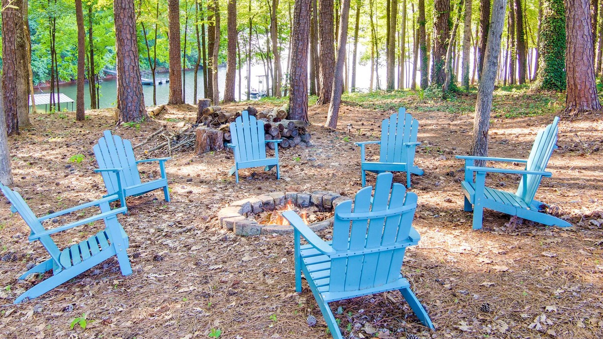 Northlake House | Anderson Lakefront Vacation Rental w/Dock