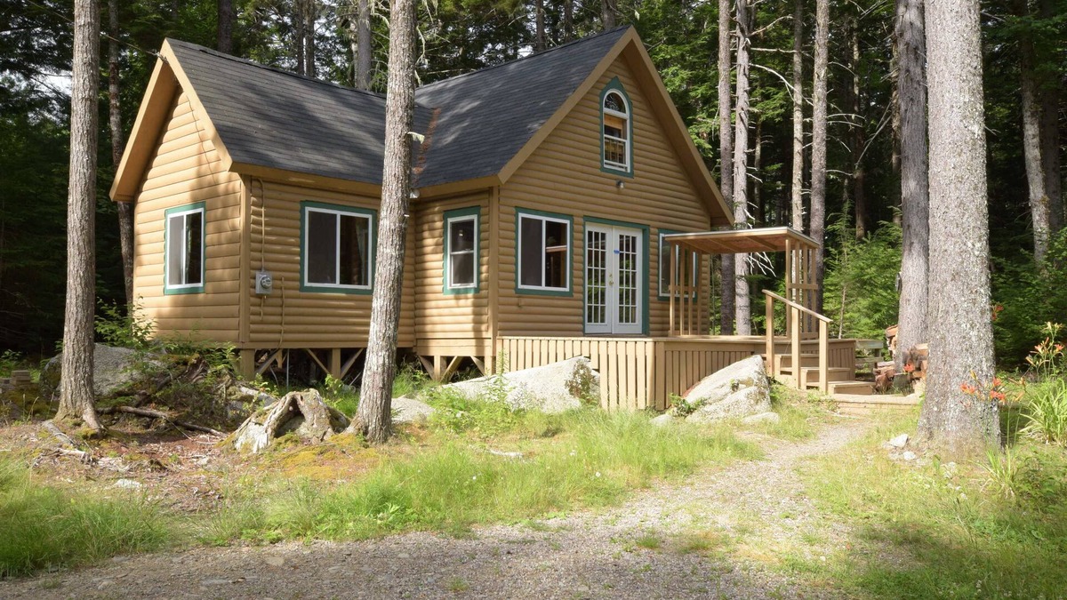 Lakeville Cabin | Anderson's Waterfront Cottage on Duck Lake