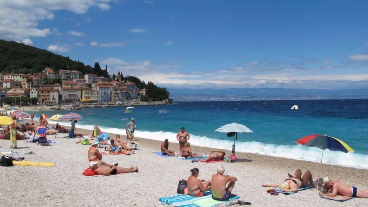 Golovik Apartment | Andrea (MOD140) by Interhome