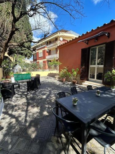 Suburbio VII Portuense Apartment | Angel's Rome Sweet home & Garden