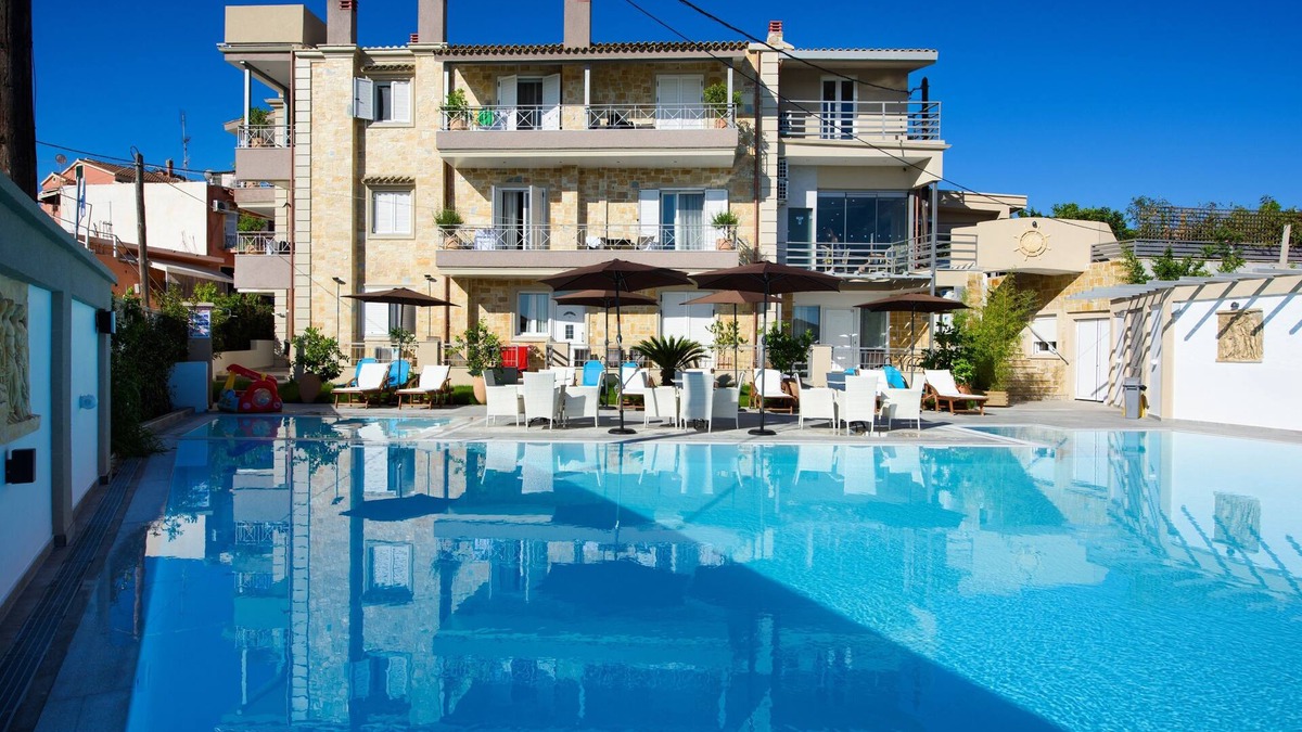 Corfu Town Hotel | Angelo Del' Arte Estate