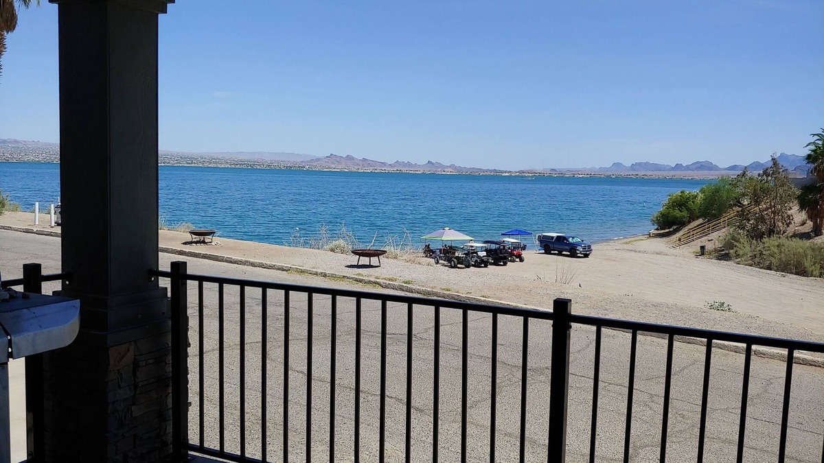 Havasu Lake House | Angie's Waterfront Retreat located at Havasu Landing Resort