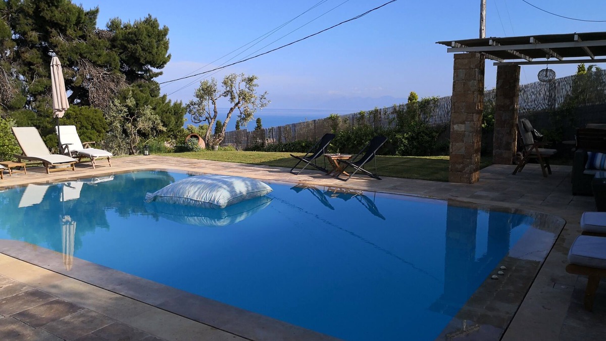 Skiathos Villa | ANGIO LUXURIUS VILLAS IN SKIATHOS