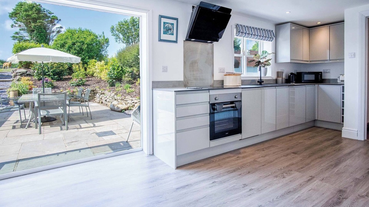 Angle Cottage | Angle Adventures - 4 Bed Cottage - Angle