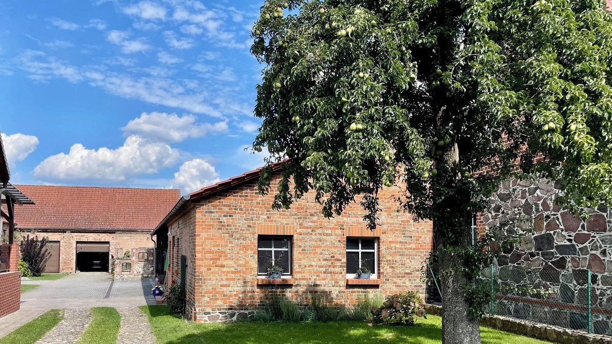 Friedland House | Ankommen, Auspacken, Durchatmen, Seele Baumeln Lassen. Das ist bei uns Programm