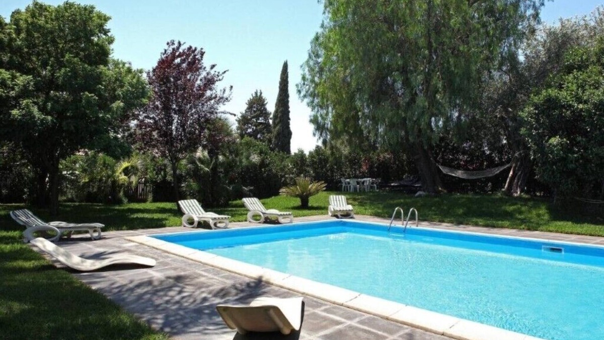 Misterbianco House | Anna and Gaetano CIR 19087029C222006