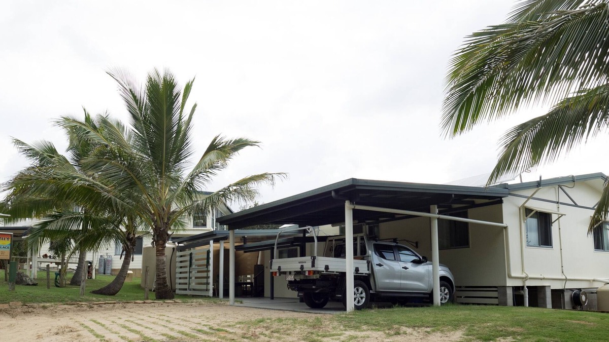 Happy Valley House | Annabell's Parker Place Fraser Island, centrally located for exploring Island.