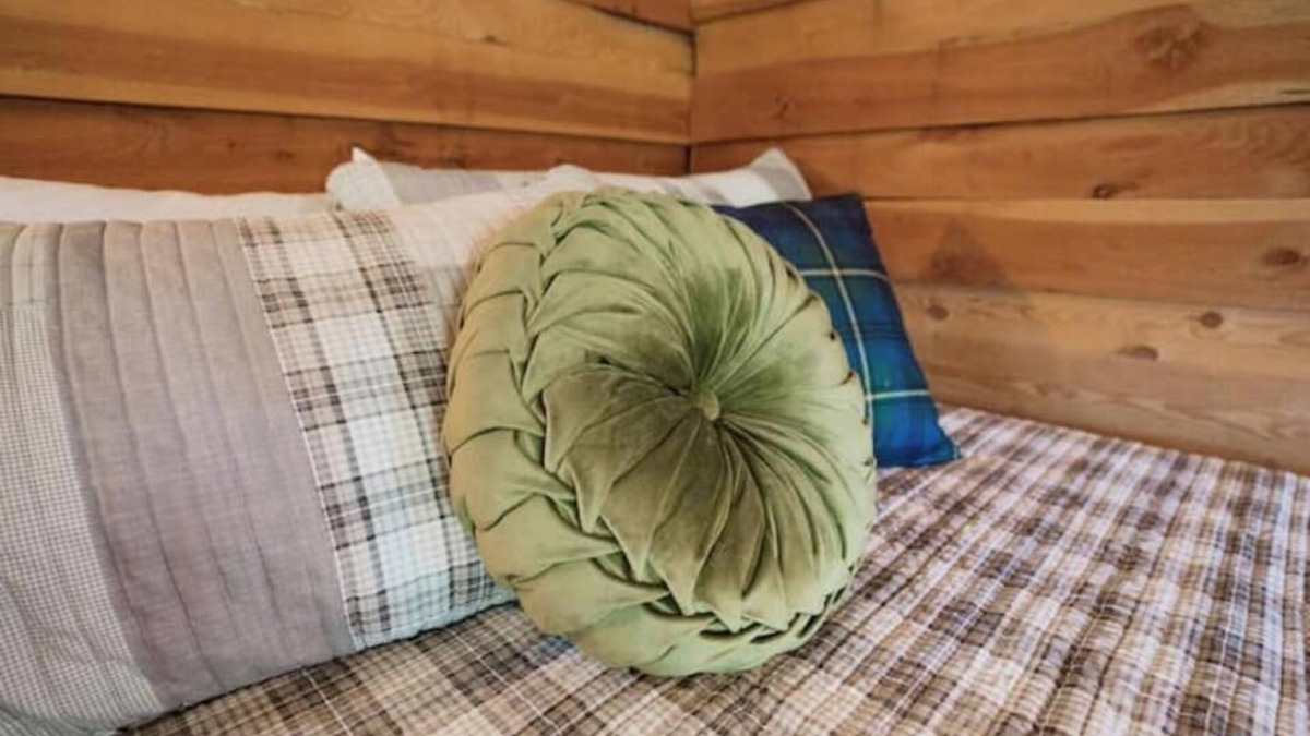 Idaho Falls Apartment | Annie's Attic At Mountain River Ranch