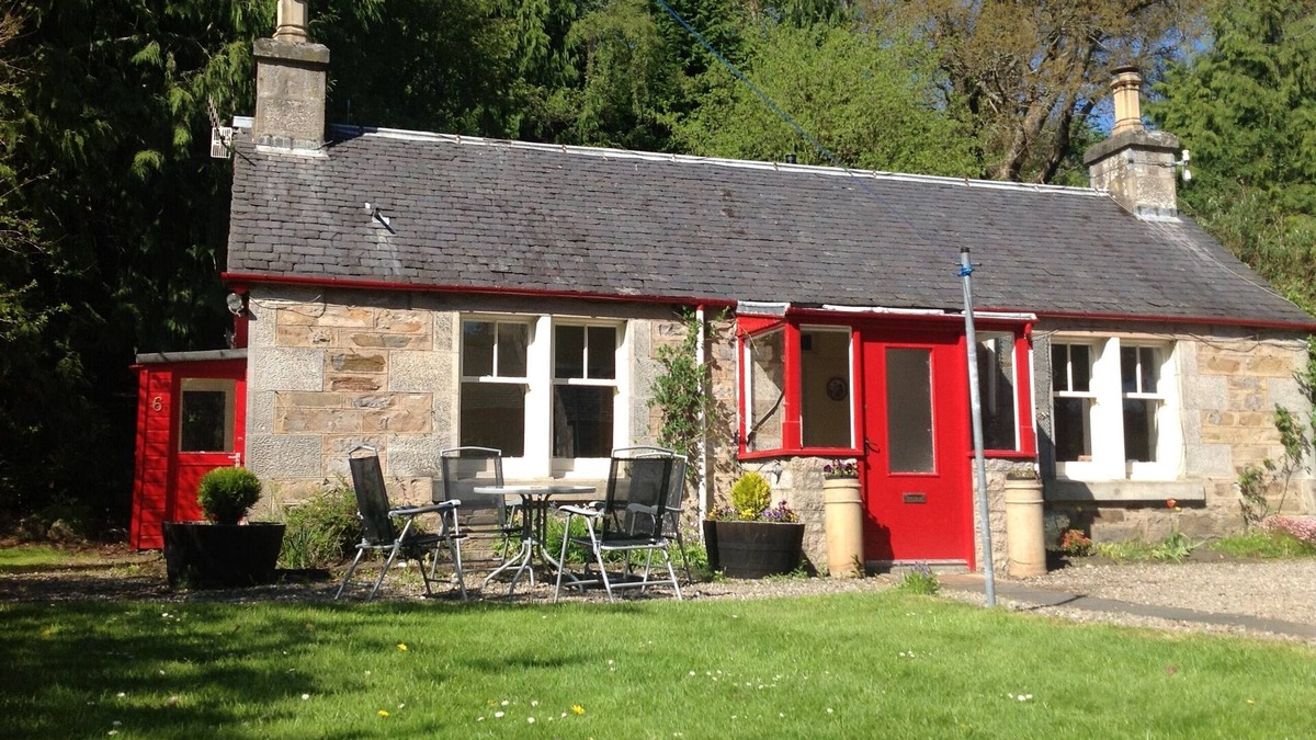 Pitlochry Cottage | Annslea Garden Cottage