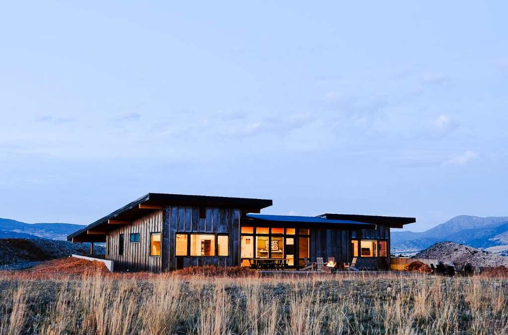 Livingston House | Antelope Run - The Bunk House