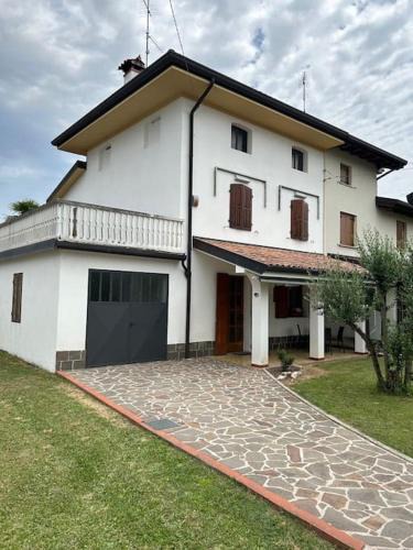 Pradamano House | Antica Dimora garden Alpe Adria cycle path
