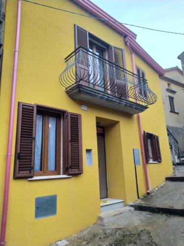Trenta House | Antico Borgo - Via Napoli, 2