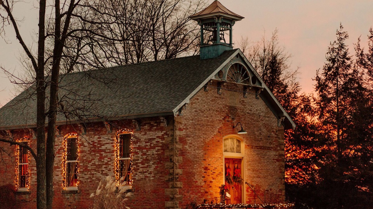 Sulphur Springs House | Antique Schoolhouse; circa 1895; 15 min to OSR-Shawshank,