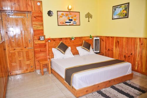 Chakrata Hotel | Anurag Hotel