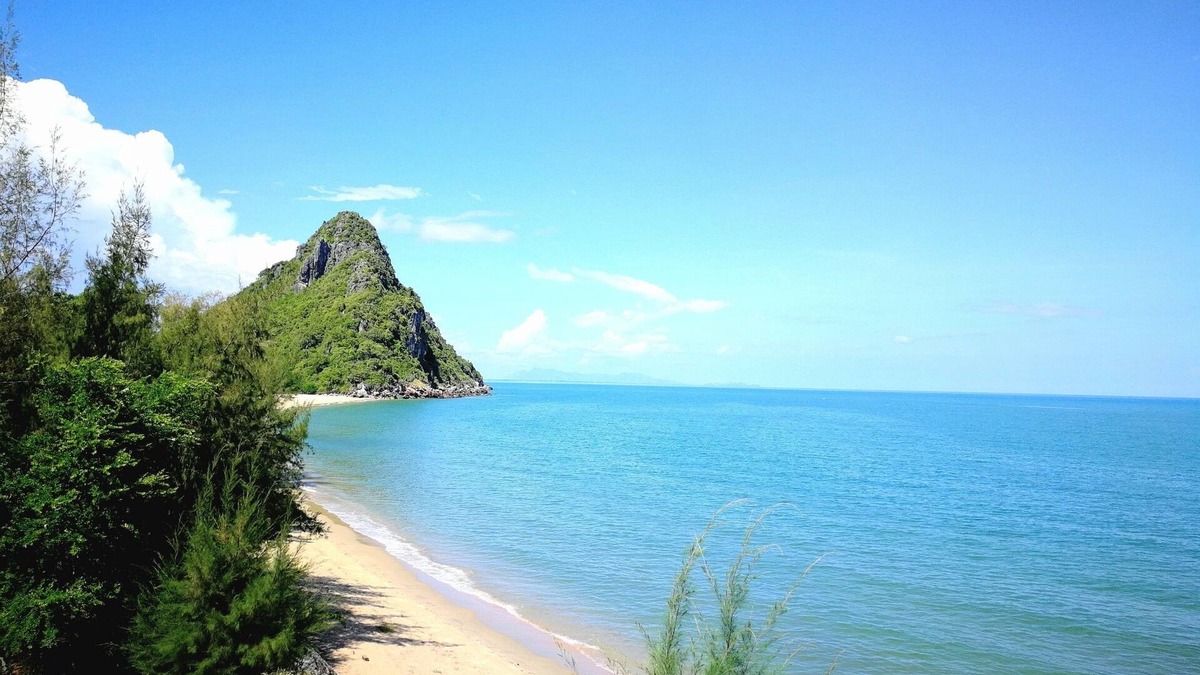 Prachuap Khiri Khan House | Aow Noi Sea View Resort