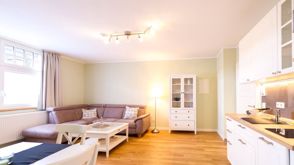 Uerzig Apartment | Ap 2 - Treppchen-Rental-Deluxe-Private Bathroom-River view