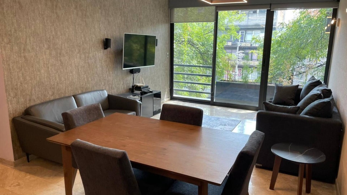 Benito Juarez Apartment | Ap w/Balcony, 5 min to Parque Delta, 2BDR/5 PRS, Family-sized