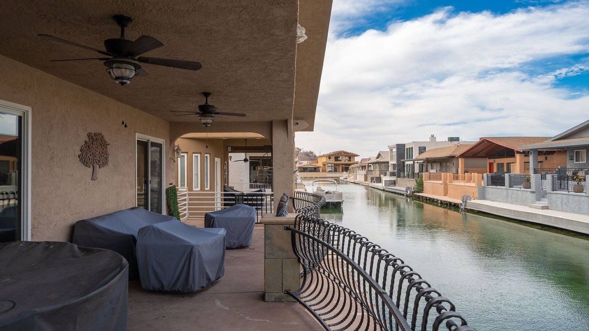 Parker Dam House | Apache Fyre, Canal Front Dock, Moovlaya Keys