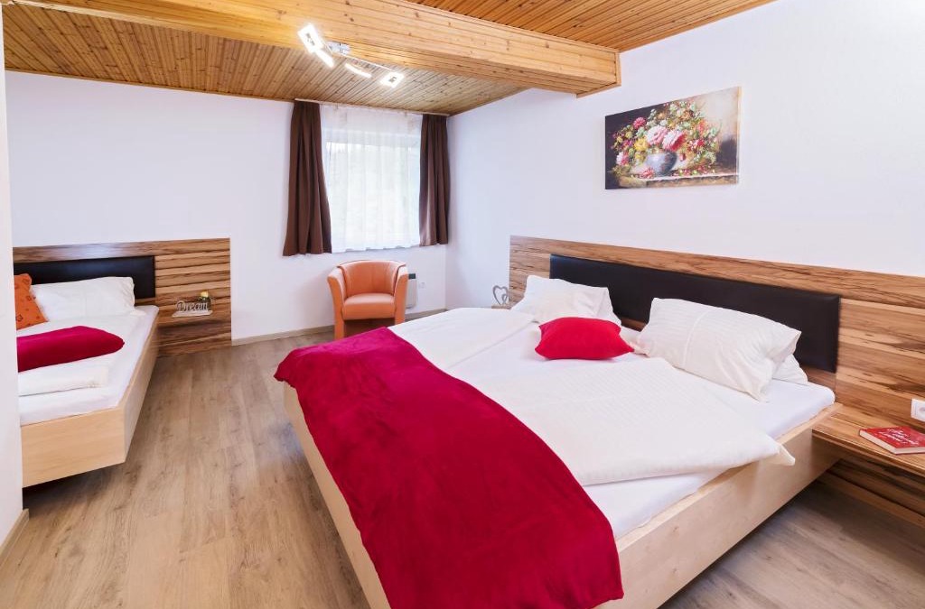 Wasserhofen Apartment | Apartments Am Waldeck Adults only
