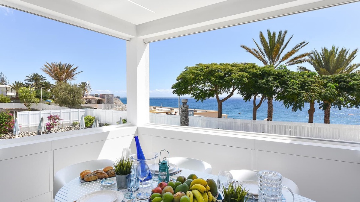 Playa del Ingles Apartment | Apartment Aida 206 by VillaGranCanaria