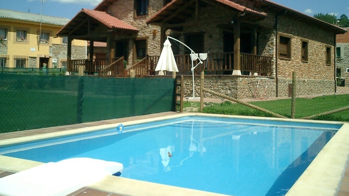 San Martin de Valdetuejar Apartment | Apartamento Casa Lara