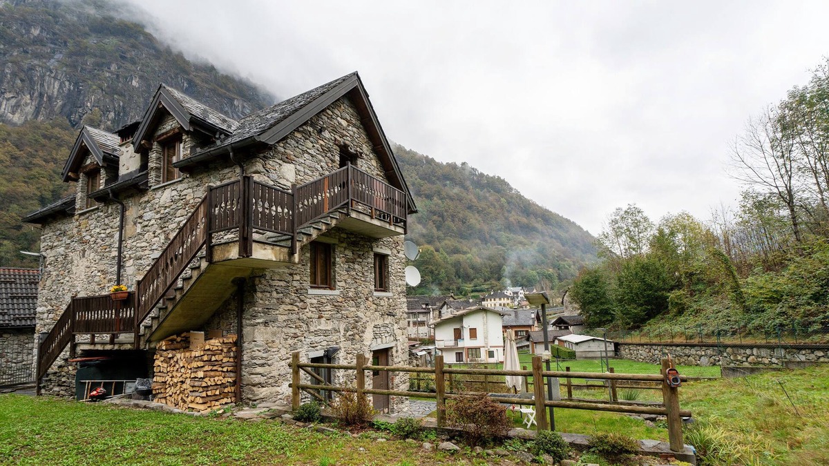 Pontegrande Apartment | Apartment 'Niky' with Mountain View and Private Garden