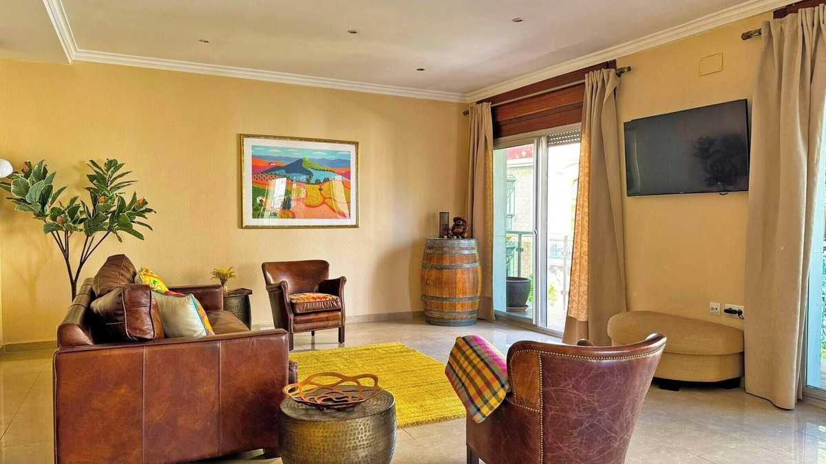 Jerez de la Frontera Old Town Apartment | Apartamento Larga 65 - Ole Solutions