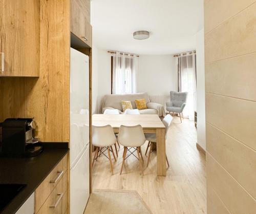 Esterri D'Aneu Apartment | Apartament familiar amb vistes i cèntric by RURAL D'ÀNEU