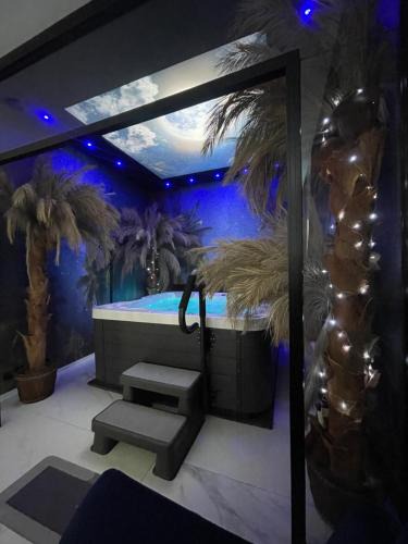 Nowy Sacz Apartment | Apartament Księżycowy z jacuzzi