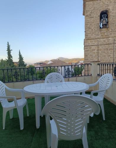 Noalejo Apartment | Apartamento al pie de la torre