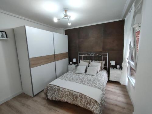 Santander Apartment | APARTAMENTO CÉNTRICO 3 HABITACIONES Dua Rooms 24