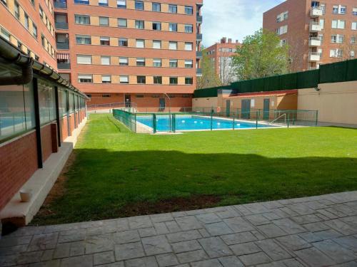 Logrono Apartment | Apartamento Cuco con Piscina