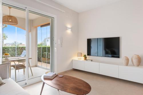 Denia Apartment | Apartamento de Diseño Reformado con Piscina y Jardín