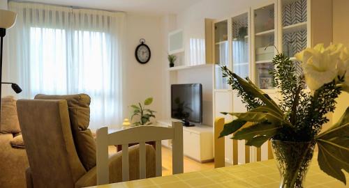 Los Corrales de Buelna Apartment | Apartamento Estelas de Cantabria