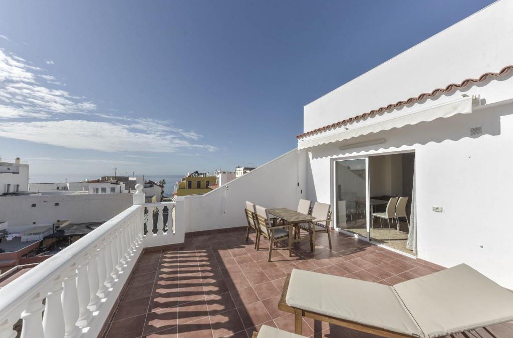 Playa San Juan Apartment | Apartamento Gaviota