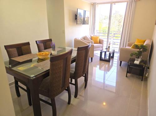 Pueblo Nuevo Apartment | Apartamento Premium frente a Universidad San Marcos para 4 pers en lima