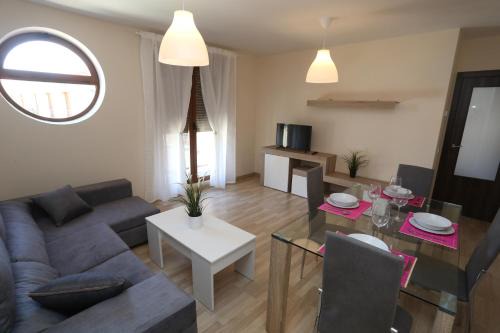 Arrabal Apartment | Apartamento turisticos Puente Romano P3 2-A