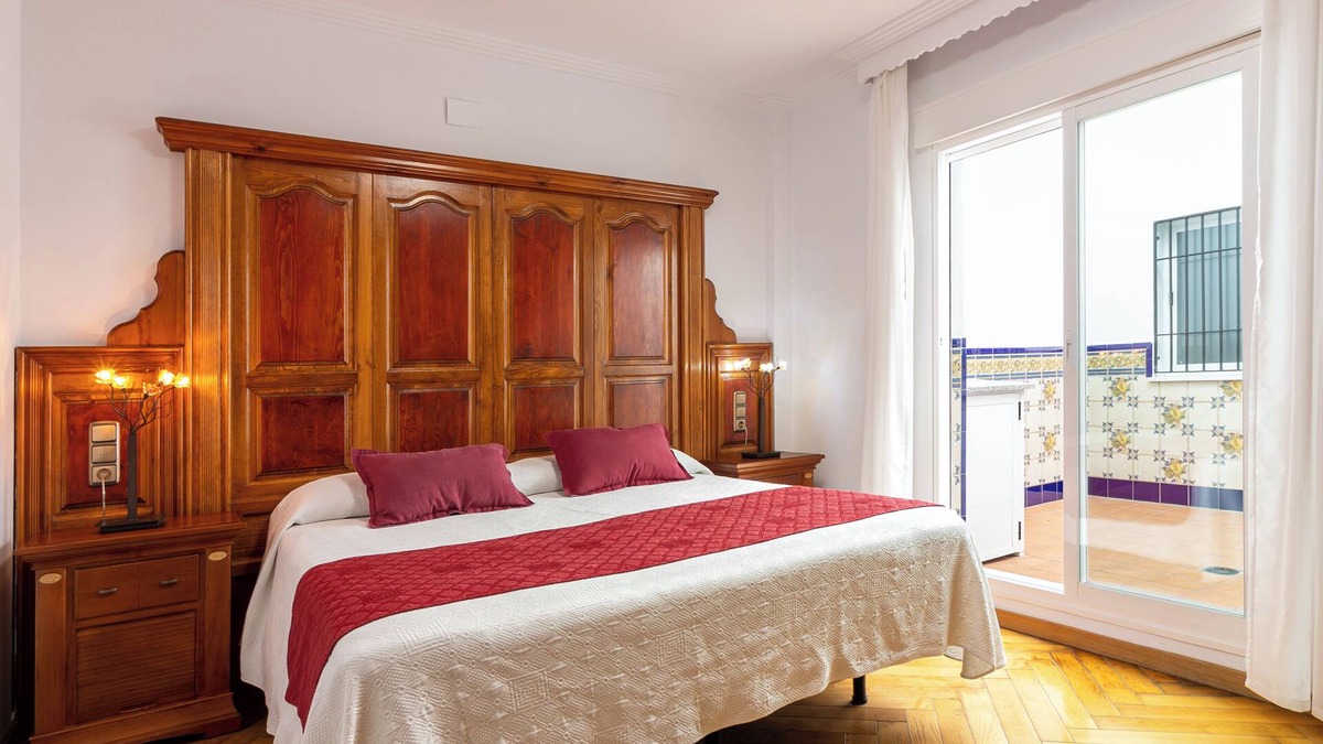 Salobrena Apartment | Apartamentos Avenida Tropical by Bossh