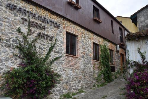 Santona Apartment | Apartamentos Tierra y Arte