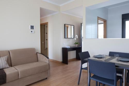 Vitoria-Gasteiz Apartment | Aparthotel Jardines de Aristi