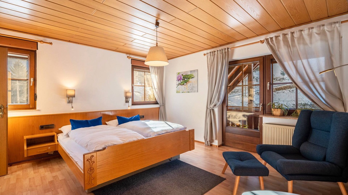 Bad Rippoldsau-Schapbach Apartment | Apartment '2' with Mountain View, Shared Terrace and Wi-Fi