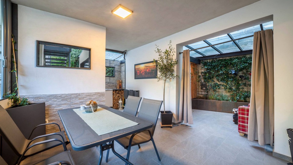 San Leonardo in Passiria Apartment | Apartment 'Holzer's' with Mountain View, Private Terrace and Wi-Fi