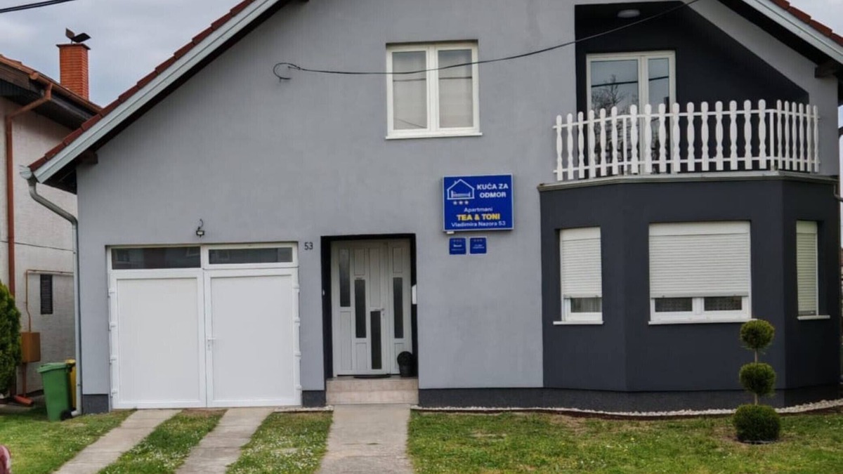 Slavonski Brod Apartment | Apartmani Tea i Toni - Apartment Tea