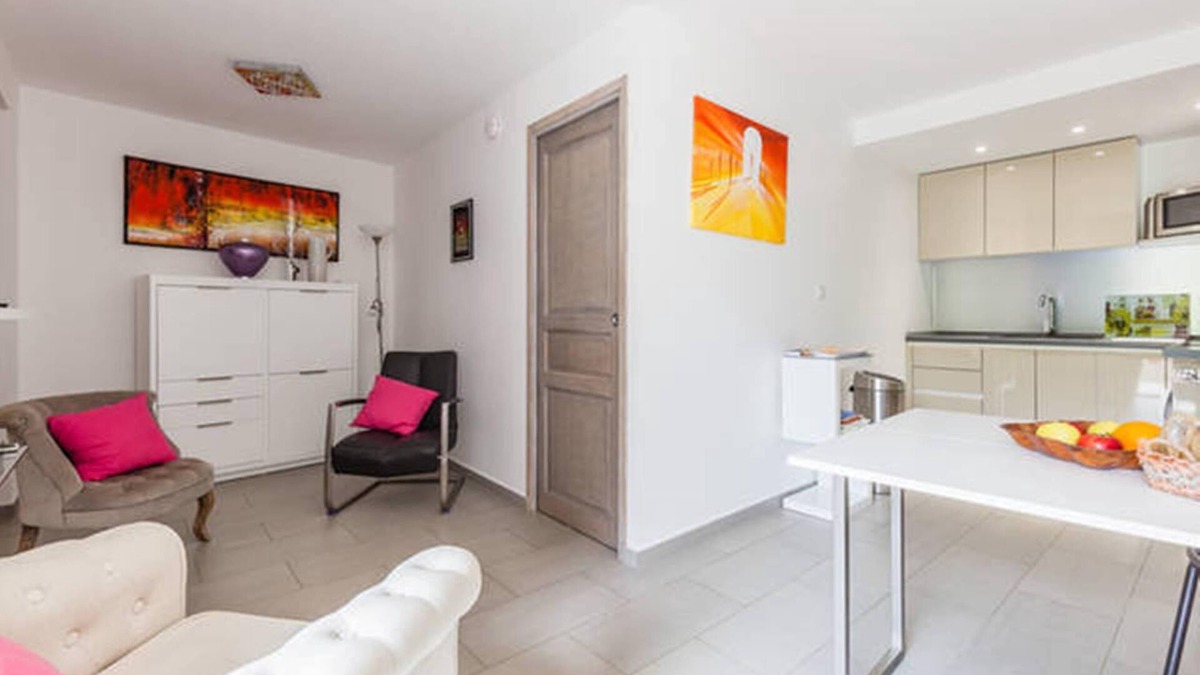 Sainte-Lucie-de-Tallano Villa | Apartment with large terrace. Furnished tourist accommodation *.